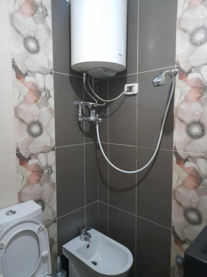 Main Apartment Тирана Екстер'єр фото